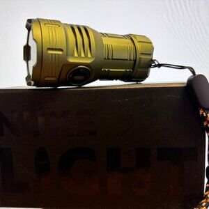 Nuke Light, 3,100+ lumen, Green - New